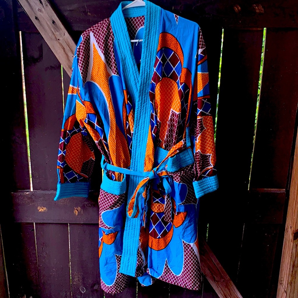 NFS/Gifted Vtg 70s Robe & Shorts Pajama Lounge Set Excellent Condition - Picture 1 of 10